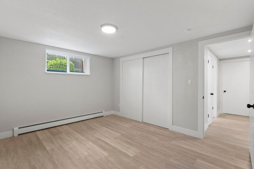 Building Photo - 2903 W 39th Ave