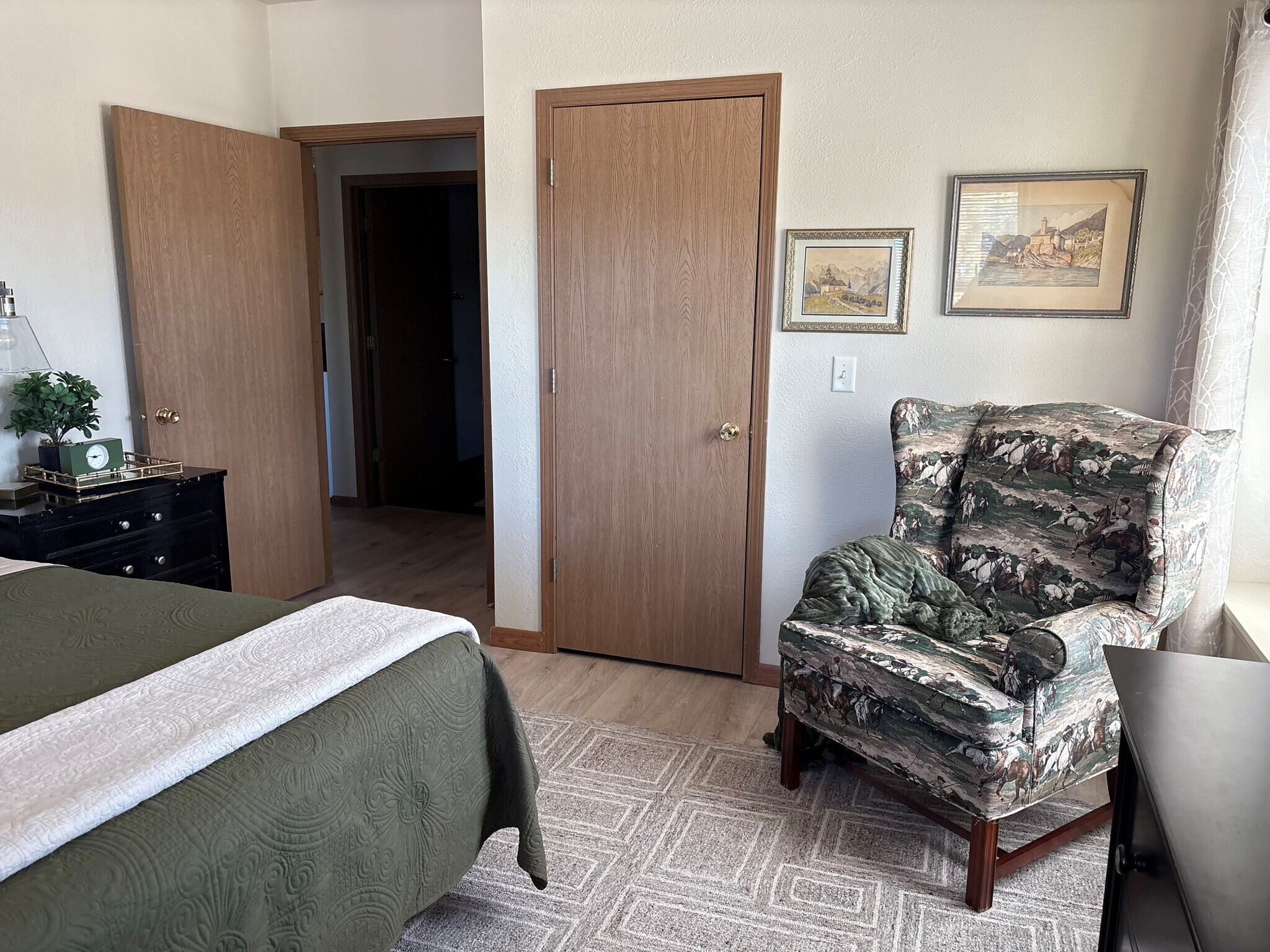 MSTR BEDROOM - 125 W Main St