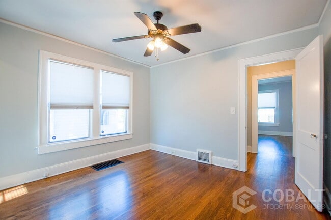 Building Photo - 499 Winton Terrace NE