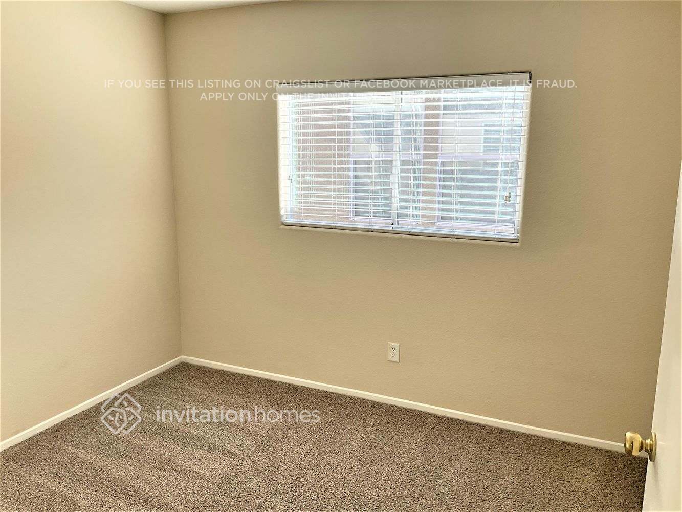 Building Photo - 9548 Glen Iris St