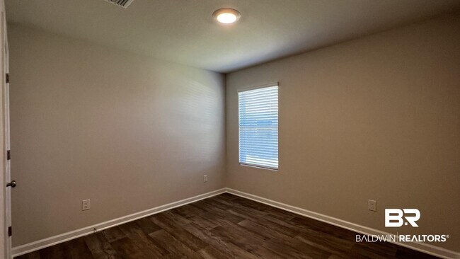 Building Photo - 11207 Elemis Dr