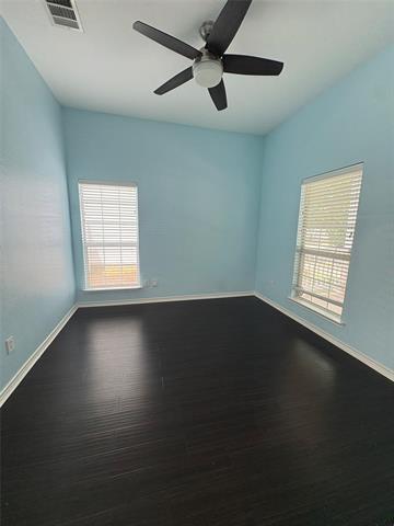 Building Photo - 933 Wenk Ct