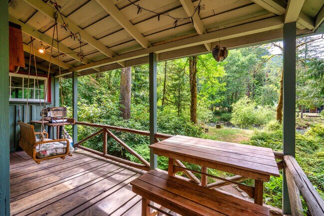 Building Photo - 27025 E Riverwood Ln