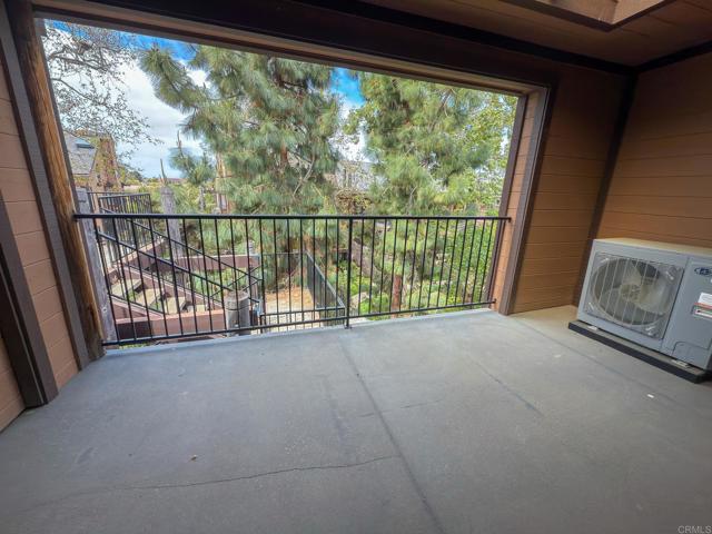 Building Photo - 4009 Canario St