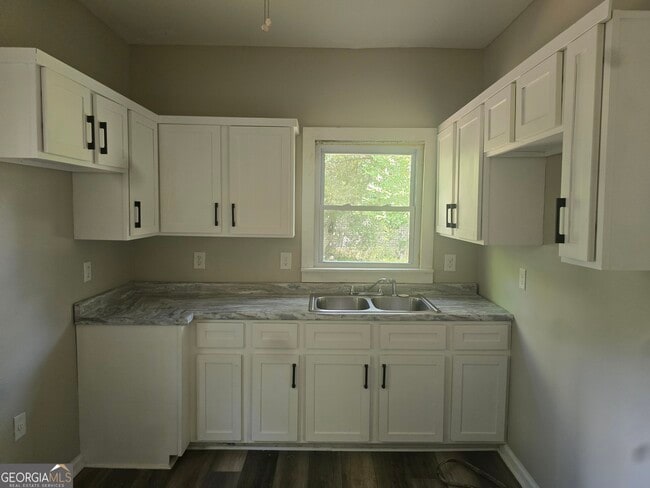 Building Photo - 503 Tennessee St