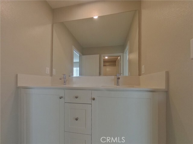 Building Photo - 31695 Willowood Way