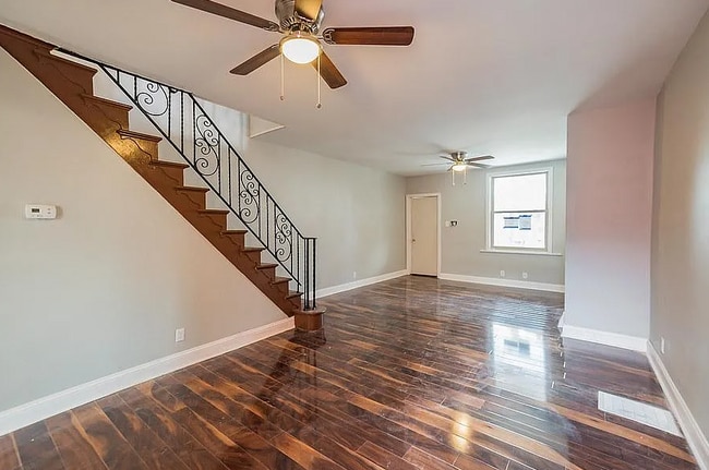 Building Photo - 6424 Carlton St