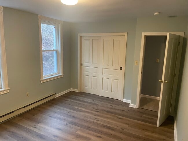 Building Photo - Herndon Apartments