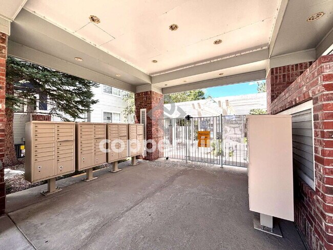 Building Photo - 12943 Lafayette St