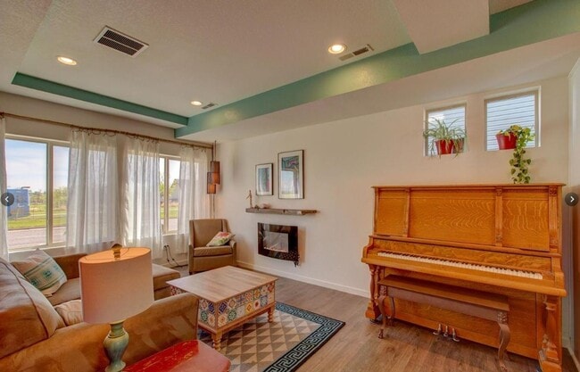 Building Photo - Long Realty & Property Management- Furnish...