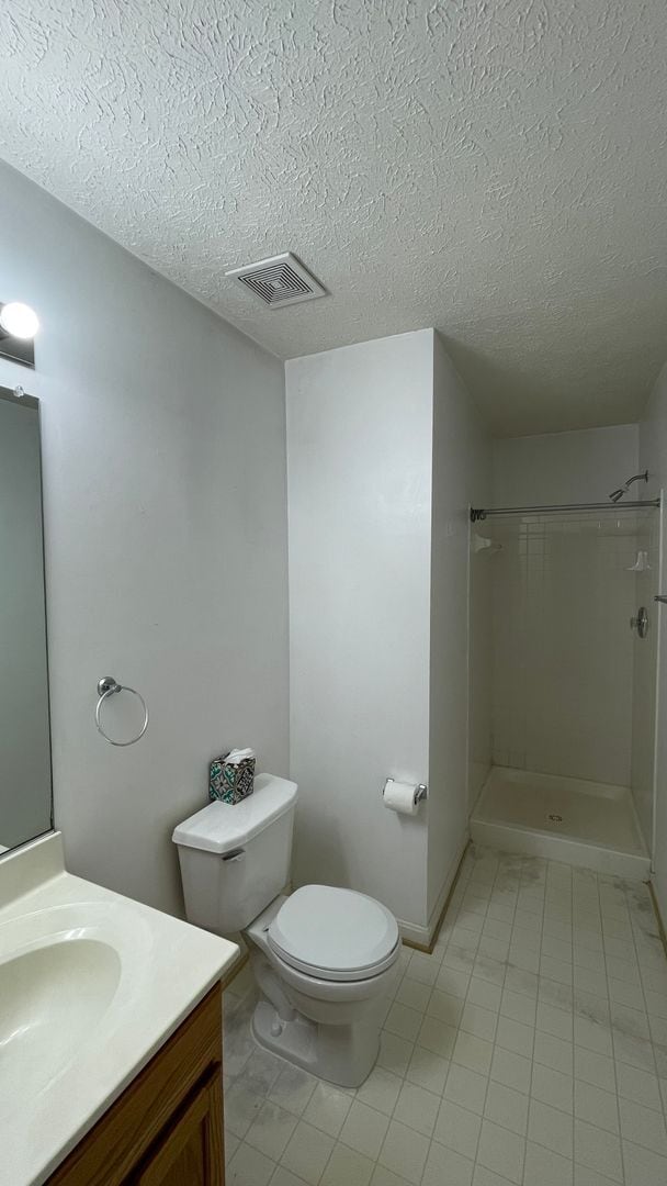 Building Photo - 4 Bed Townhome in South Stafford