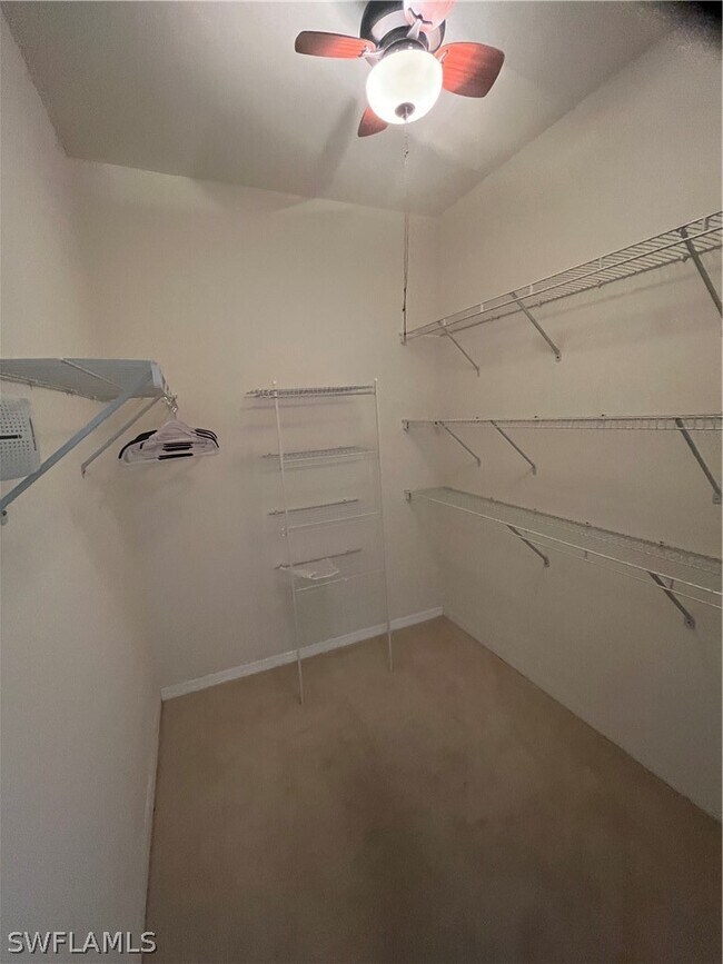 Building Photo - 8824 Ventura Way