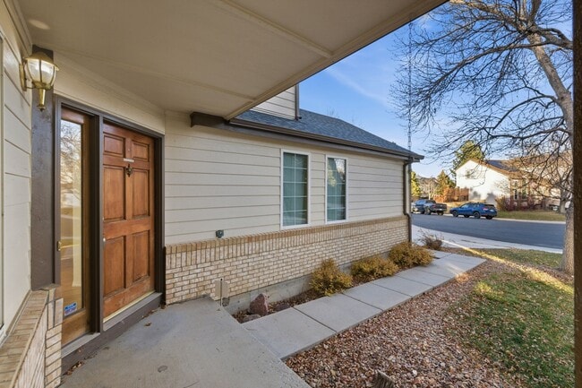 Building Photo - 3 Bed 2.5 Bath Home In Parker