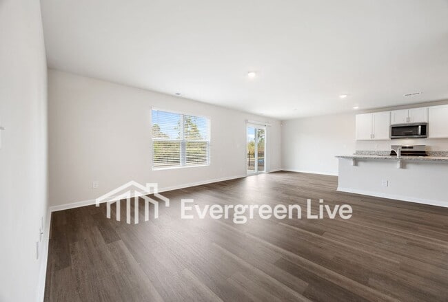 Building Photo - Coming Soon!