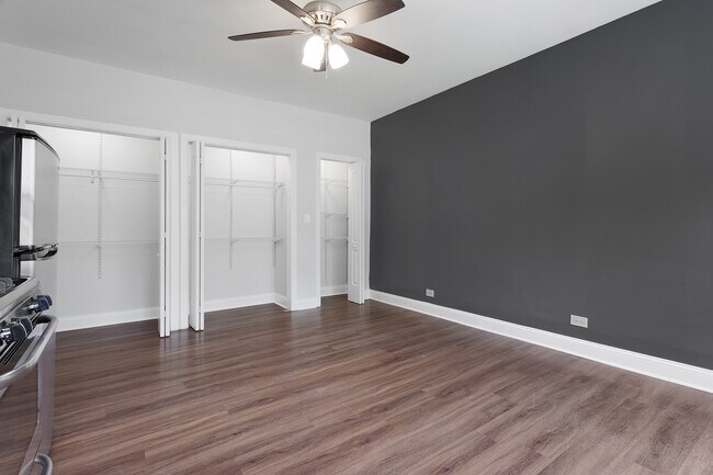 Building Photo - 4555 Malden St