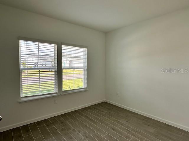 Building Photo - 4012 NE 30th Ter