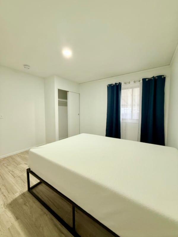 Building Photo - 2708 W 98th Dr