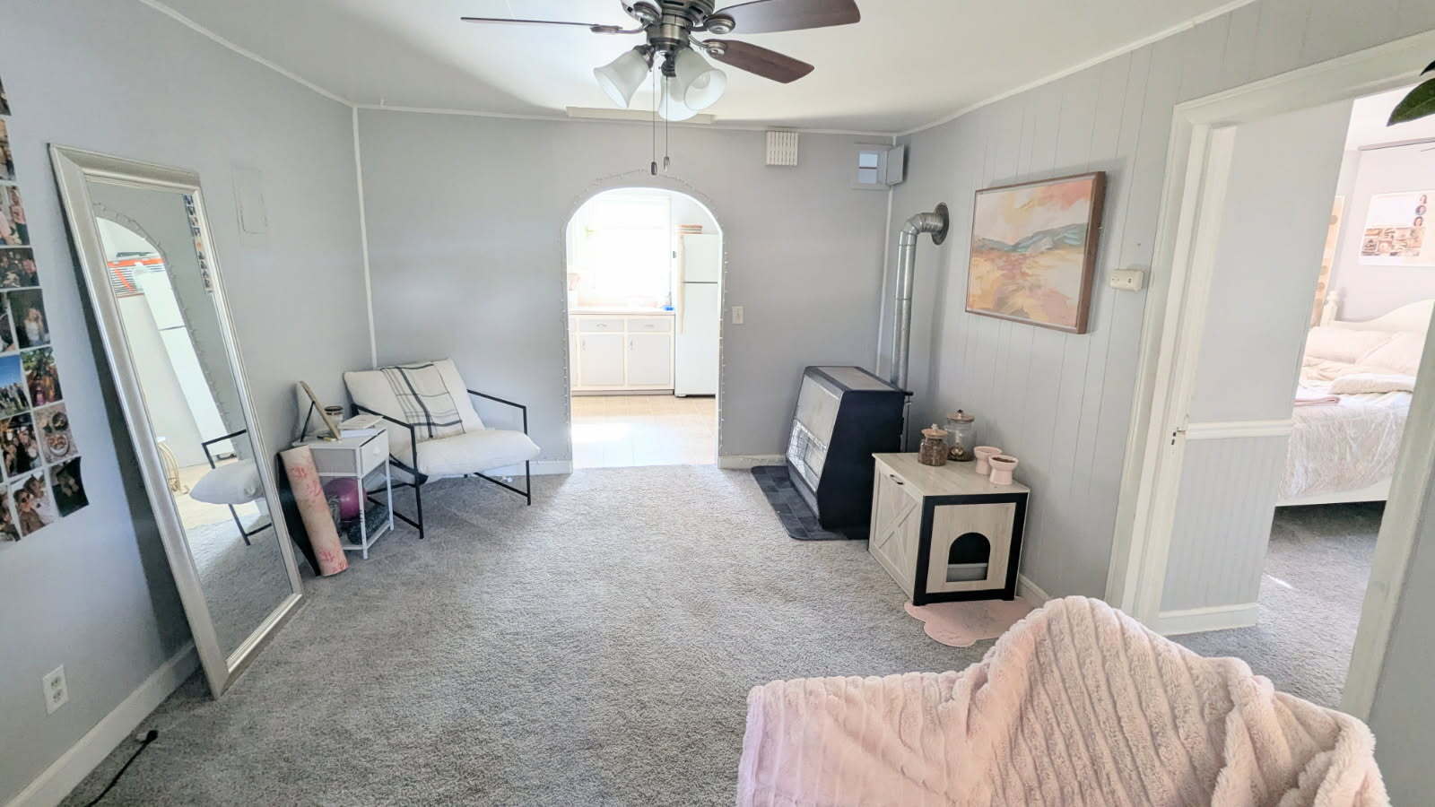 Living - 411 Bolles St