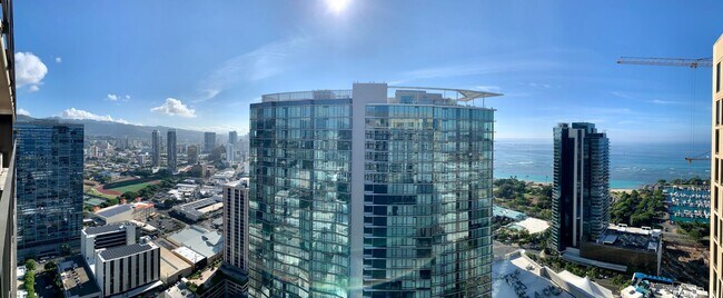 Building Photo - A'ali'i: Studio Condo w/ 1 Parking - Brand New Building in Kakaako
