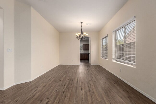 Building Photo - 4618 E Brilliant Sky Dr