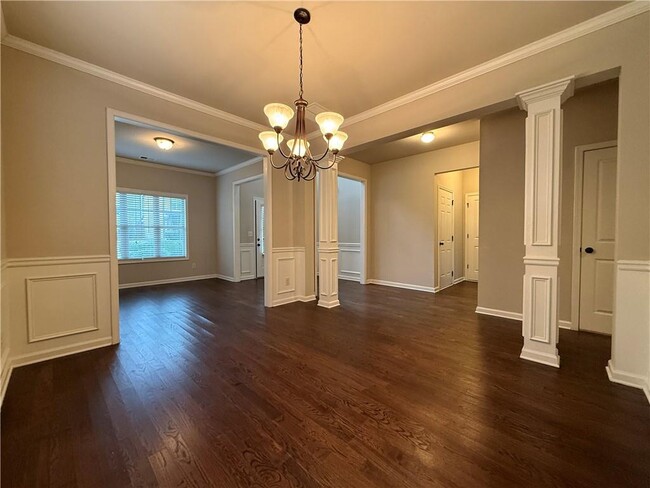 Building Photo - 4916 Briarcliff Dr