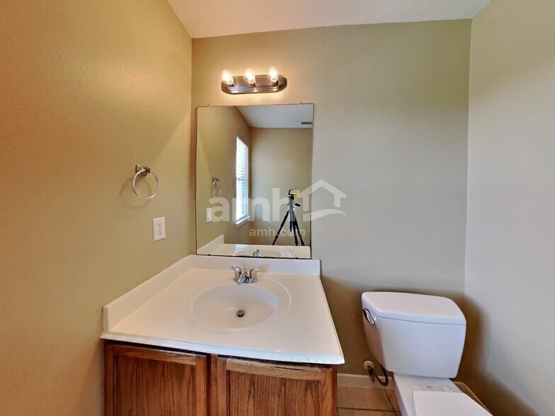 Building Photo - 674 Cypresswood Trace