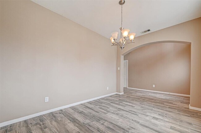 Building Photo - 16942 Langham Crossing Ln