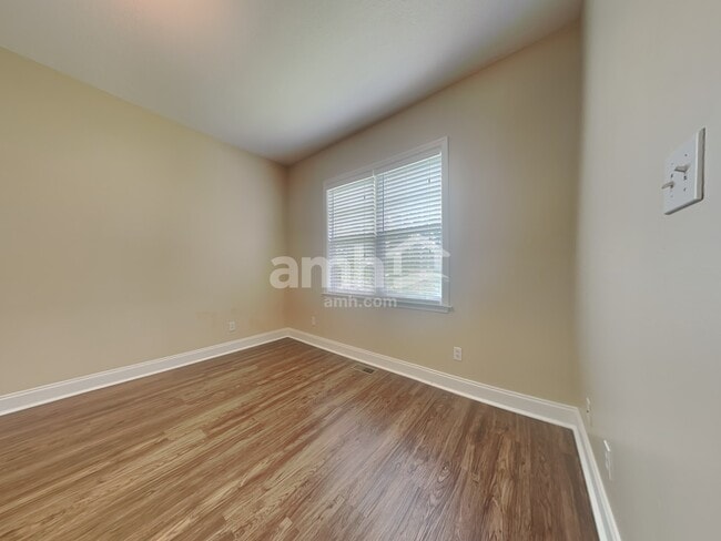 Building Photo - 5217 Trumpet Vine Ln