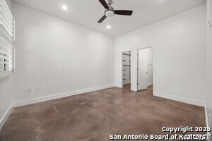 Building Photo - 1542 N Alamo St