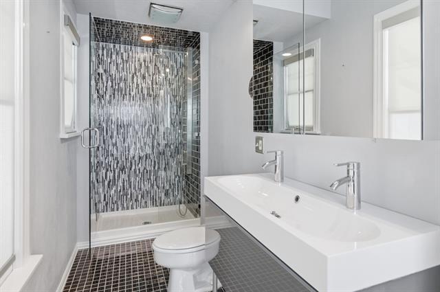 Building Photo - 2516 Shirley Ave