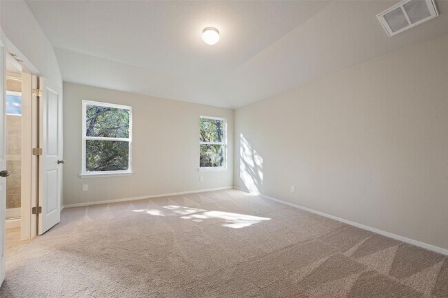 Building Photo - 4302 Lindberg Ln