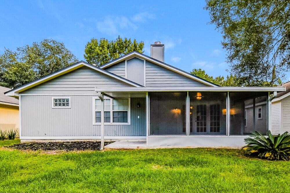 Building Photo - 4357 Lake Woodbourne Dr S