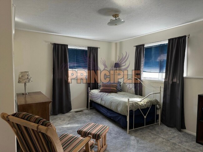 Building Photo - 15 Penney Lane