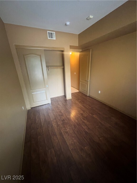 Building Photo - 68 E Serene Ave