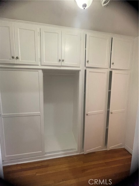 Building Photo - 5901 woodman Ave