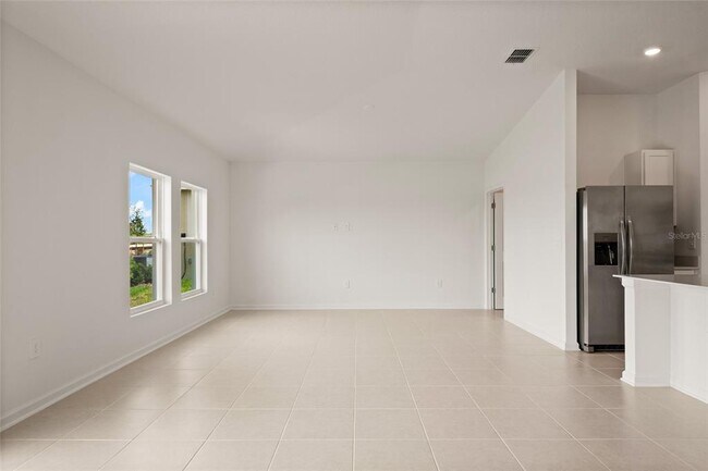 Building Photo - 7479 SANDSTONE Dr