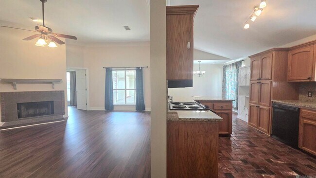 Building Photo - 17656 Chasefield Ave