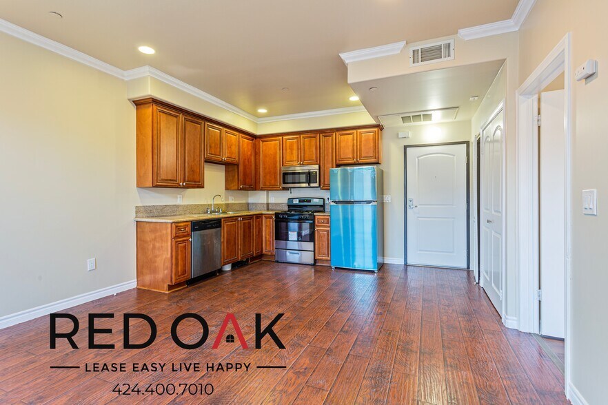 Building Photo - 8747 Sepulveda Blvd