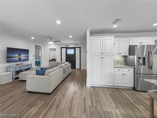 Building Photo - 1265 Pompei Ln
