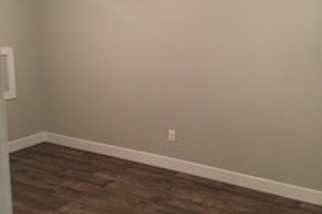 Building Photo - 31 S Serrata Ln