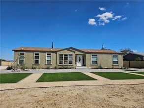 Building Photo - 21197 Mazie Ave