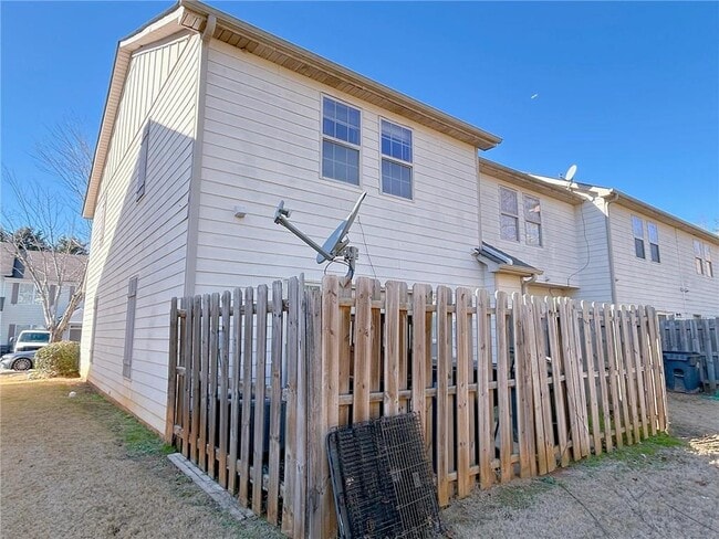 Building Photo - 4222 High Park Ln