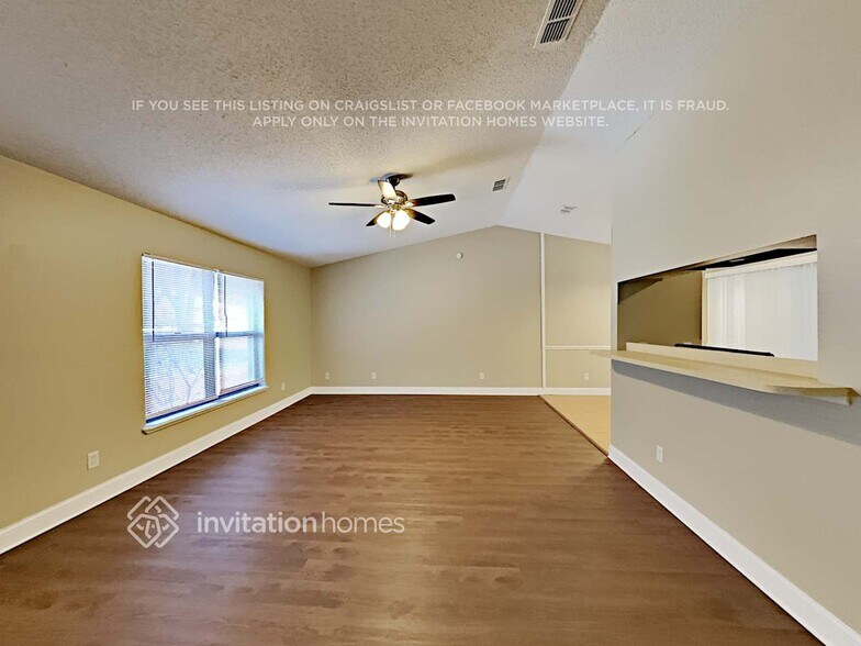 Building Photo - 8626 Sunnydale Ln
