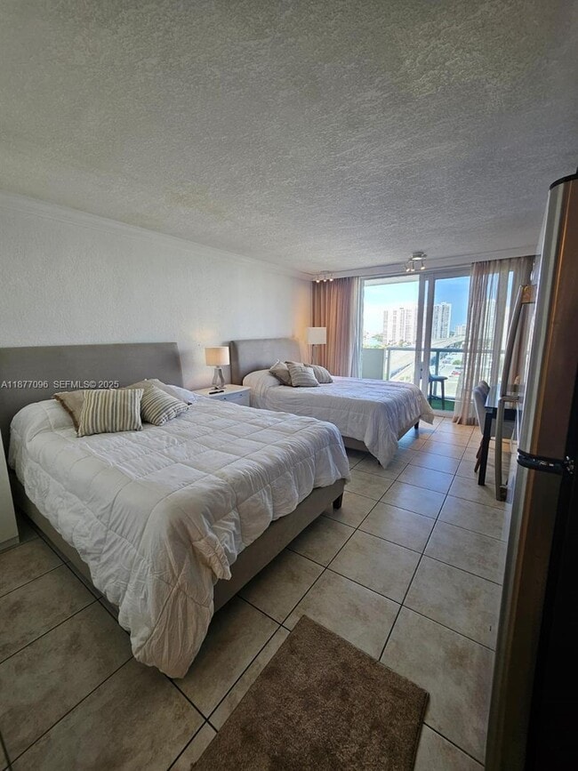 Building Photo - 19201 Collins Ave