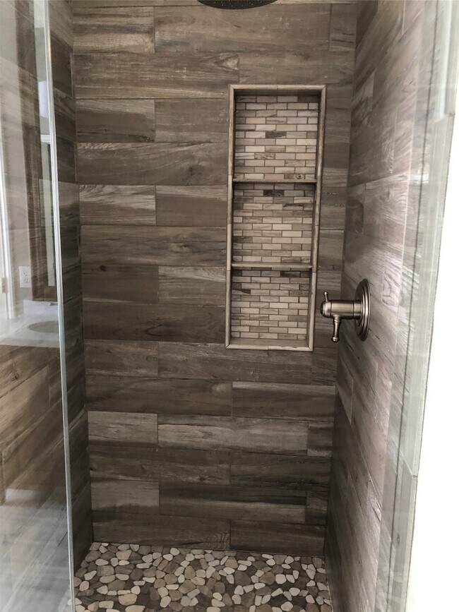 Building Photo - 1408 W Webster St