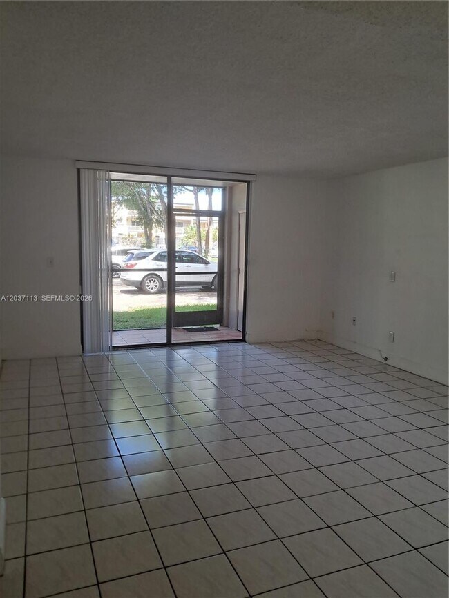 Building Photo - 8420 SW 133rd Avenue Rd