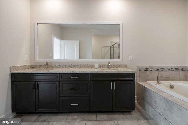 Building Photo - 7960 -B Potter Pl