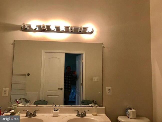 Building Photo - 25830 Turlough Terrace