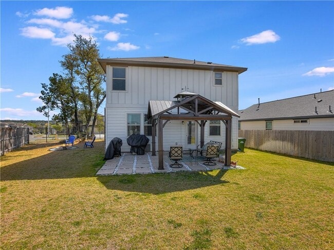 Building Photo - 100 Shearwater Ln