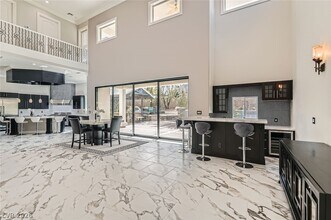 Building Photo - 5367 Secluded Brook Cir